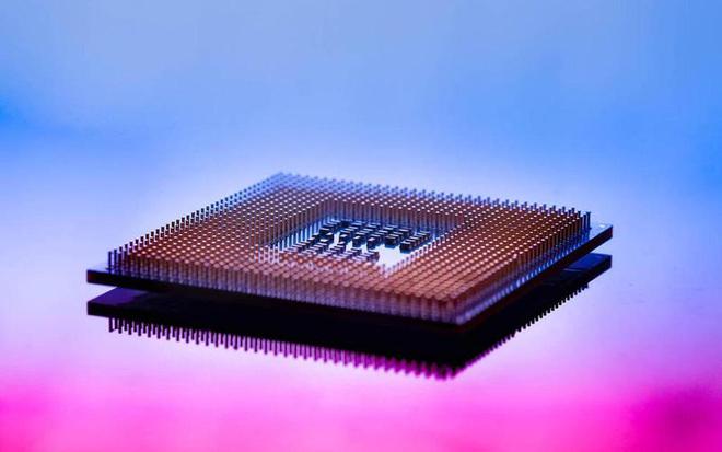 分销Infineon工业微控制器、汽车微控制器（MCU）