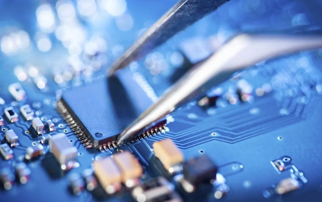 高价回收 Skyworks、Renesas 射频开关IC、射频及无线半导体