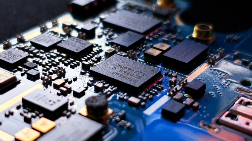 （回收新能源）5G模组、以太网控制器、汽车MCU、收购电子库存
