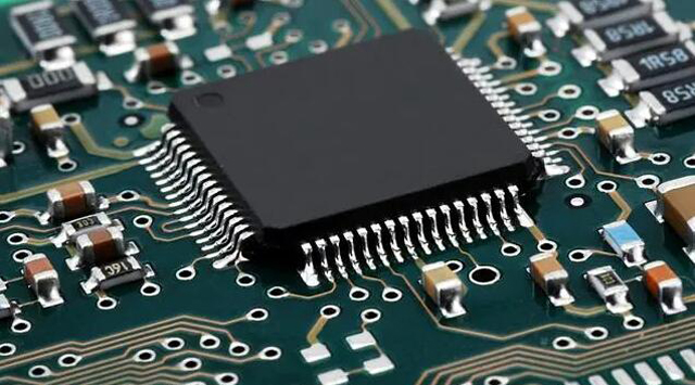 供应 [NXP] 嵌入式 IC： 微控制器、微处理器、片上系统、FPGA 芯片