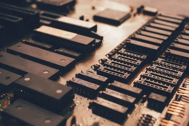 收购 Wolfspeed 产品：碳化硅模块、MOSFET 晶体管模块、IGBT 模块