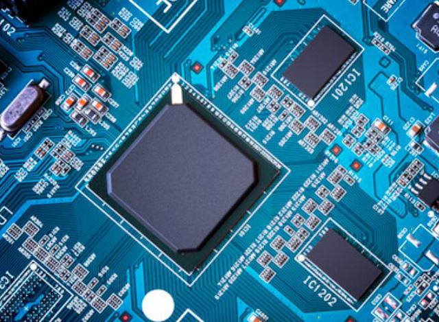 长期收购 [NXP] ARM处理器、ARM微控制器、实时时钟、FlexRay 收发器、多协议 MCU