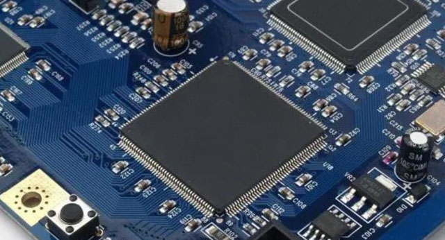 长期收购放大器 IC：收购运算放大器，可变增益放大器 (VGA)，射频放大器，差分放大器