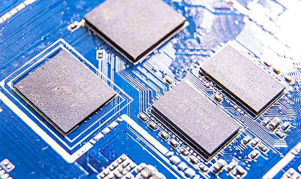 回收以太网IC—5G芯片—物联网SoC—FPGA—Wi-Fi—可穿戴IC