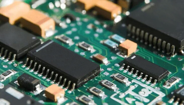 收购【Microchip】蓝牙音频、以太网 IC、多协议 MCU、以太网供电 IC